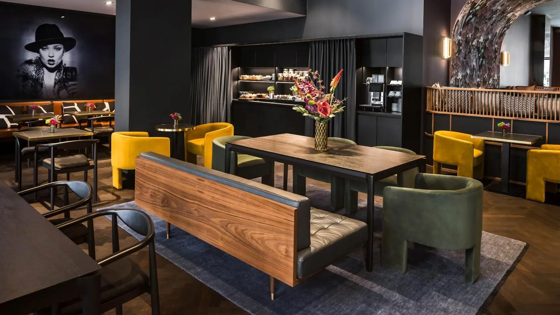 Hotel Amano Duesseldorf