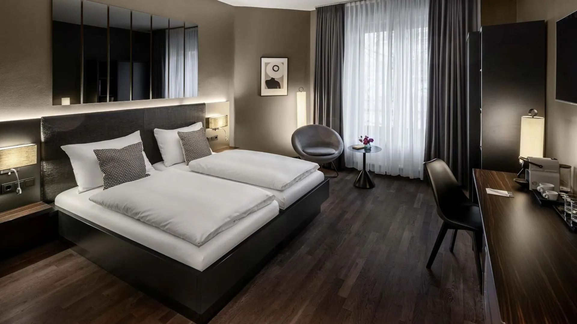 ***  Hotel Amano Duesseldorf Germany