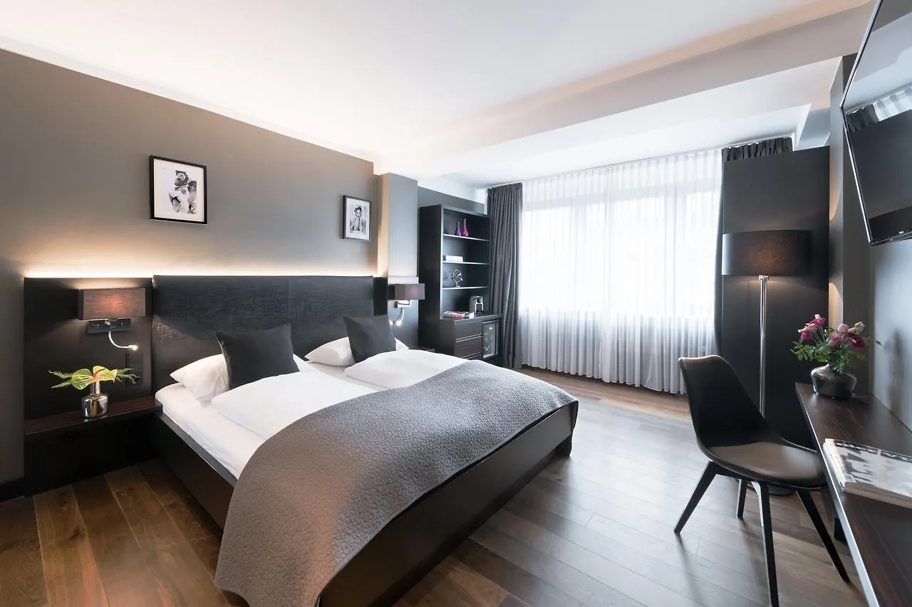 Hotel Amano Duesseldorf